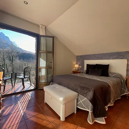 Sofia Ordesa Apartamento