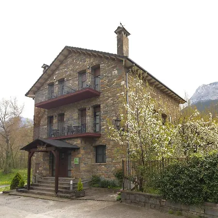 Sofia Ordesa * Escalona