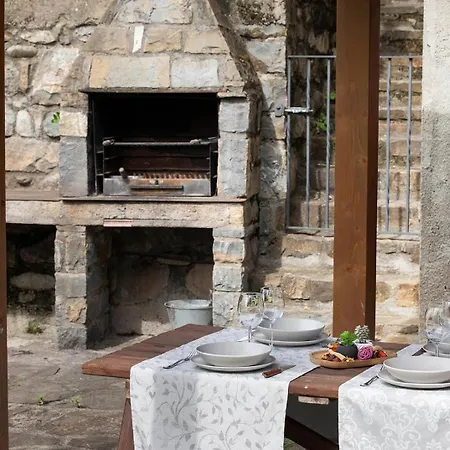 Sofia Ordesa 公寓 *