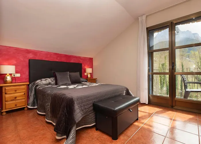 Sofia Ordesa Apartamento Escalona